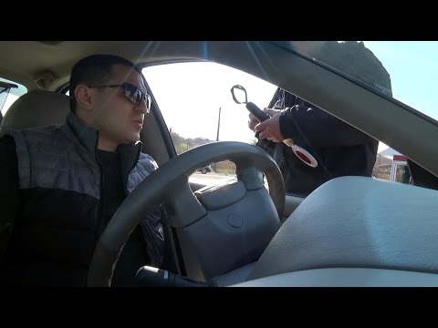Видео: ОСТОРОЖНО! Дебилы на дорогах!