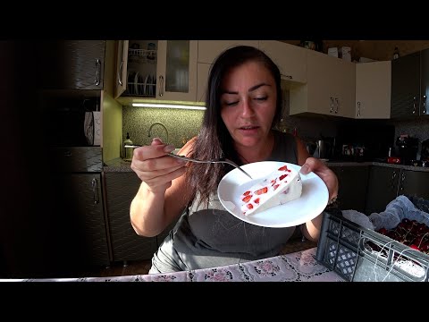 Видео: ОДИН ДЕНЬ ИЗ ЖИЗНИ В АНАПЕ. ГОТОВЛЮ ВЕСЬ ДЕНЬ. ВКУСНЯШКА ИЗ КЛУБНИКИ. СОБИРАЮСЬ В ДОРОГУ.