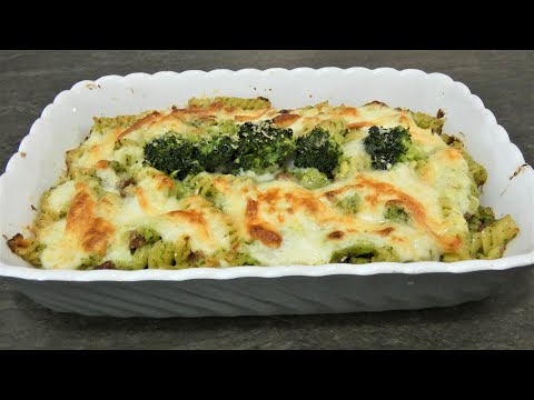 Видео: Вам понравится эта вкусная итальянская запеченная паста. 😍 Pasta Con Broccoli Al Forno