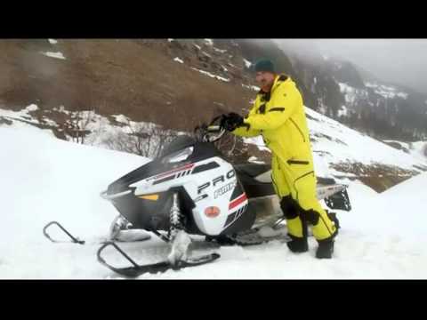 Видео: Два колеса - Polaris RMK Pro