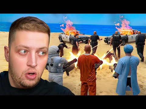 Видео: Я СОБРАЛ ФАНТАСТИЧЕСКУЮ ЧЕТВЁРКУ ( MERCHIK , GAGIK , OGRODNOY ,  DRIFTY ) - GTA 5 RP