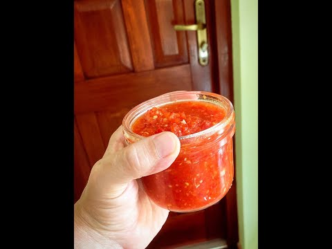 Видео: Лучшая аджика. Быстрая и вкусная без варки.