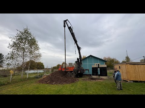 Видео: Бурение колодца машиной д Семчино Клинский район