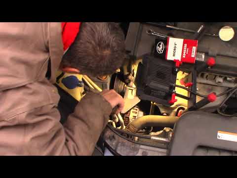 Видео: Замена ремня генератора Hyundai Elantra 2008 года