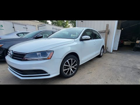 Видео: 2013-2017 Jetta. Замена передних тормозных дисков и колодок.