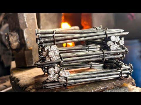 Видео: 🔥Дамасская Сталь. Нож Из Металлических Гвоздей. Кован В Огне.