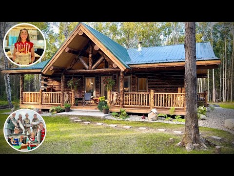 Видео: Alaska Log Cabin Family — Ландшафтный дизайн / Рыбалка / Чинкование / Сбор ягод / Хозяйственное с...