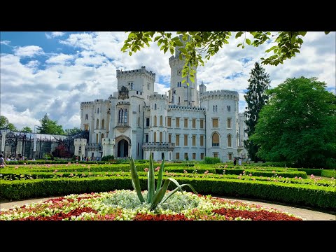 Видео: САМЫЙ КРАСИВЫЙ ЗАМОК ЧЕХИИ. ГЛУБОКА НАД ВЛТАВОЙ. ТОП ЗАМКОВ