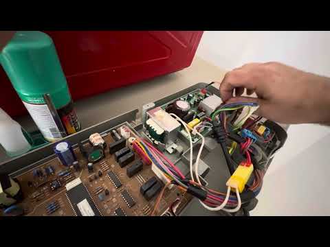 Видео: Проверка инверторного компрессора у холодильника Samsung