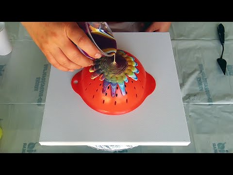 Видео: (749) Акриловая заливка «Перевернутый дуршлаг» ~ Техника для начинающих ~ Жидкая живопись «Звездн...