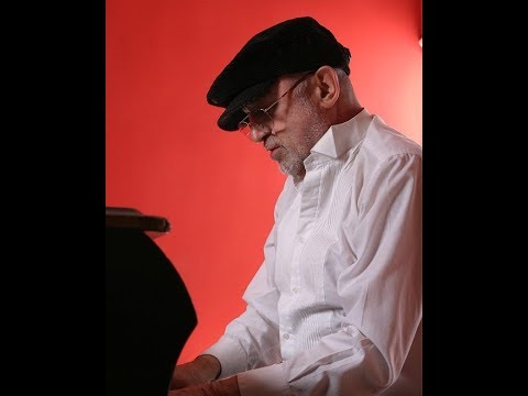 Видео: Теодосий Спасов и Милчо Левиев "Леко тъжен" / Theodosii Spassov & Milcho Leviev "Sad, a little bit"