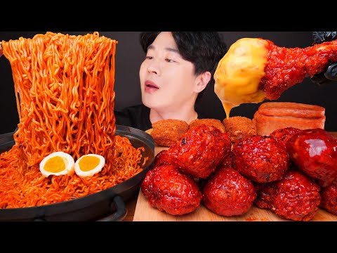 Видео: ешьте острый огненный рамен, жареную курицу, колбасу «СПАМ».