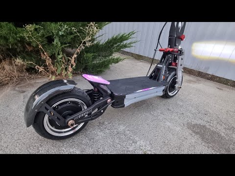 Видео: Обзор на мощный самокат New !!!