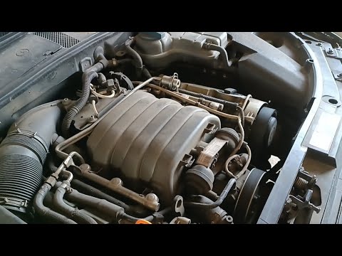 Видео: В поисках давления масла на AUDI  a6 c5 bbj. Установка масленного насоса от 2.5td на 3.0 бензин .