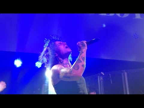Видео: XOLIDAYBOY - ИДИОТ // Липецк, 22.04.2024 @Xolidayboy___