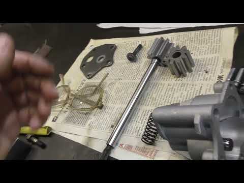 Видео: Часть 2 .Впервые такой идеально сохранившийся автомобиль на ремонте.