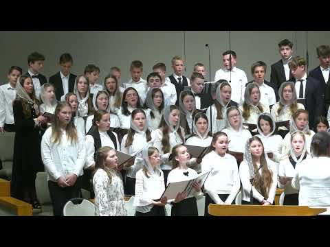 Видео: “Життя моє мов річка, що біжить” - Хоровий Спів