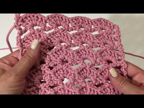 Видео: Как связать Узор  "Ракушка" крючком | Soft Decor - Татьяна Чакур