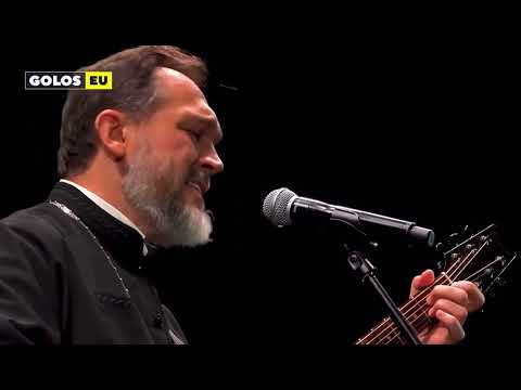 Видео: Пылает за окном звезда.