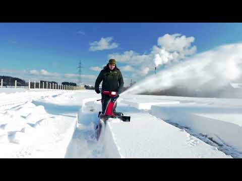 Видео: Обзор снегоуборщиков Honda HSS 655 и CubCadet 730 HD TDE