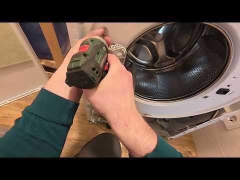 Видео: Стиральная машина Asko w6098x.s/3 2021 года. Стучит и свистит. Замена подшипников у клиента дома.
