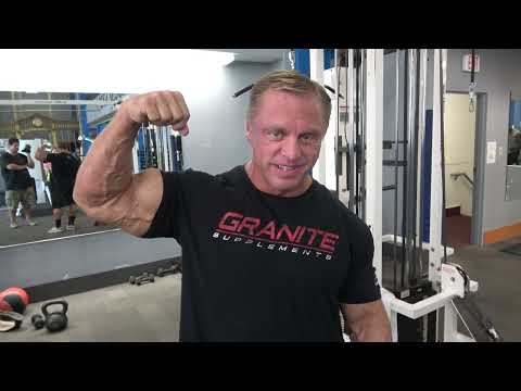 Видео: полная тренировка рук