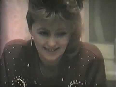 Видео: Лілія Сандулеса та Іво Бобул   YouTube