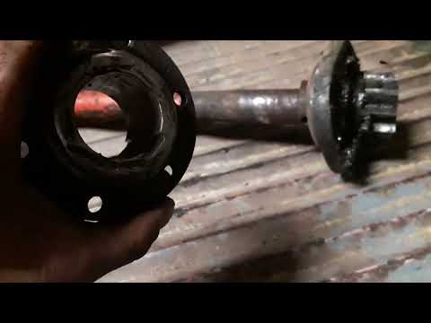 Видео: DEUTZ FAHR M 66 ремонт ( модернізація полоосі)