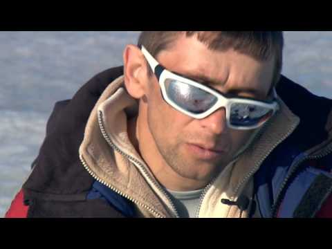 Видео: Зимняя рыбалка с чемпионом. 2 серия