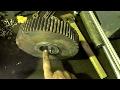 Видео: Клад с металлолома! Тиски, инструмент, заготовки.  (8-я серия)