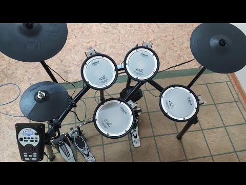 Видео: Обзор электронной ударной установки Roland TD-11kv