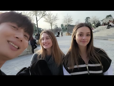 Видео: Платят ли испанские девушки при знакомстве?