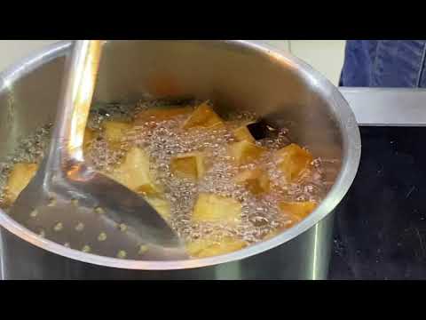 Видео: Постный салат с баклажанами