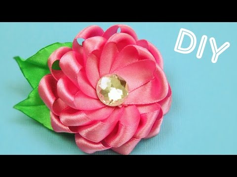 Видео: Брошь-Цветок из лент / Ribbon Flower Brooch / ✿ NataliDoma DIY