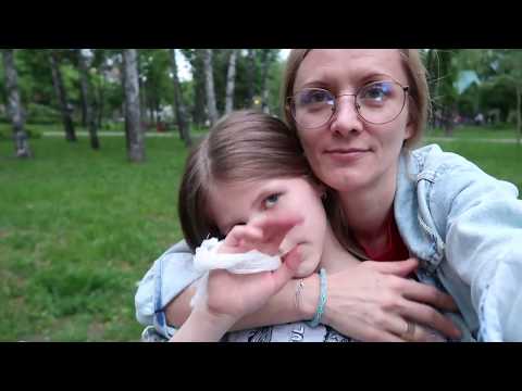 Видео: VLOG День семьи / Школьная ярмарка / Ужин с подругами