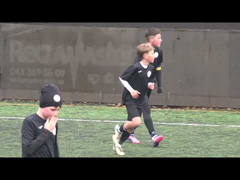 Видео: Козак 14' - Прогрес Крюківщина 14' (09.11.2025 - SKYARENA; поле1; Дитяча Ліга чемп-в; Діти 2014р.н.)