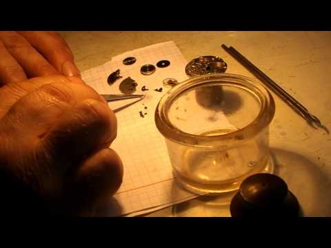 Видео: КАК РАБОТАЕТ ЧАСОВОЙ МАСТЕР