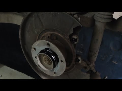 Видео: Собираем заднюю тормозную систему на BMW !