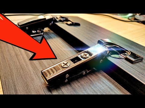 Видео: Как отрегулировать петли дверцы кухонного шкафа (Blum)