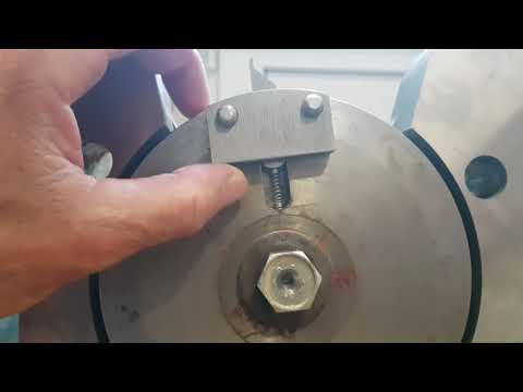 Видео: Просадка гильзы на ямз-238. Устраняю газы в системе охаждения.