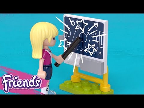 Видео: Футбольная тренировка Стефани - LEGO Friends -  41330