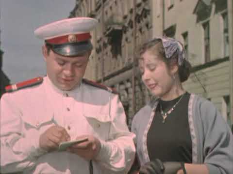 Видео: Старушка не спеша - Евгений Евдокимов