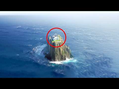 Видео: В Это Невозможно Поверить, но в Этих Домах Живут Люди!