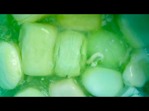 Видео: 🍀🍀🍀 ТАЗ ЗЕЛЁНОГО РАЗМОКШЕГО МЫЛА  РАЗНЫХ ФИРМ/ АСМР/ SOAKED GREEN SOAP/ ASMR ☘️☘️☘️