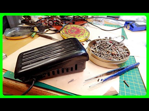 Видео: Педаль оверлока. Ремонт и устройство. Оверлок 51 класса. Срочный вызов.