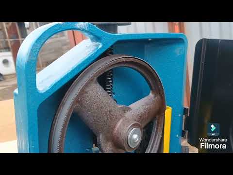 Видео: Ленточная пила 5012 лентопильный станок