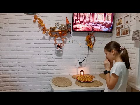 Видео: Уютный октябрь. Тыквенные булочки. Осенний декор. Находки на "блошином рынке".