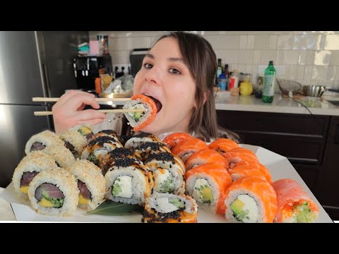 Видео: МУКБАНГ РОДЫ как это было роллы сет с лососем mukbang sushi