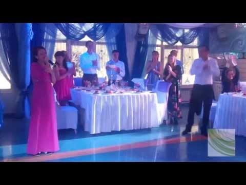 Видео: Песня на свадьбу для любимой подруги