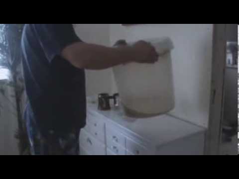 Видео: Дрожжи, промывка и хранение.